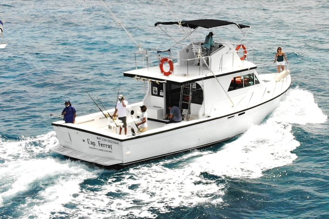 Private fishing charter Boat 48ft 12 pax Good Marlin and Sailfish - Boat comfort deserves a direct question