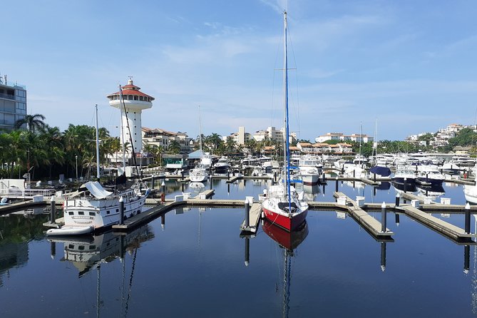 Private Ixtapa and Zihuatanejo City Tour - A comfortable start at 9 a.m.