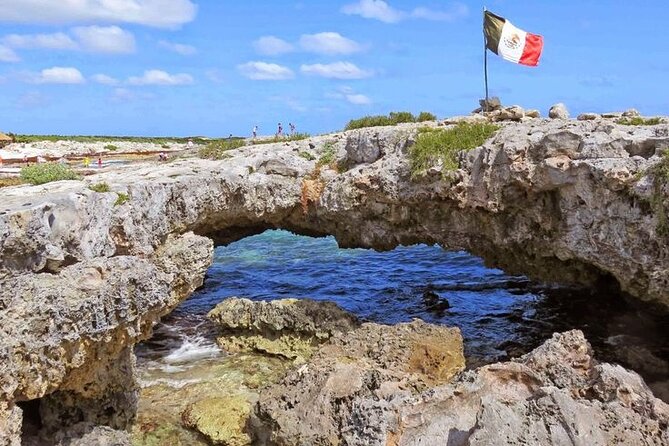 Private Jeep to Jade Cavern, Punta Sur & ATV Tour: All-Inclusive - Coco’s Beach Club is the day’s best chance to slow down