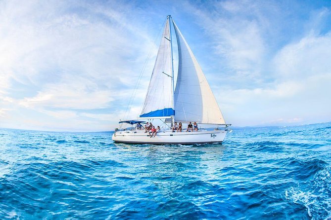 Private Luxury Sailing Cruise in Los Cabos with Lunch and Open Bar - What the $2,299 price really buys