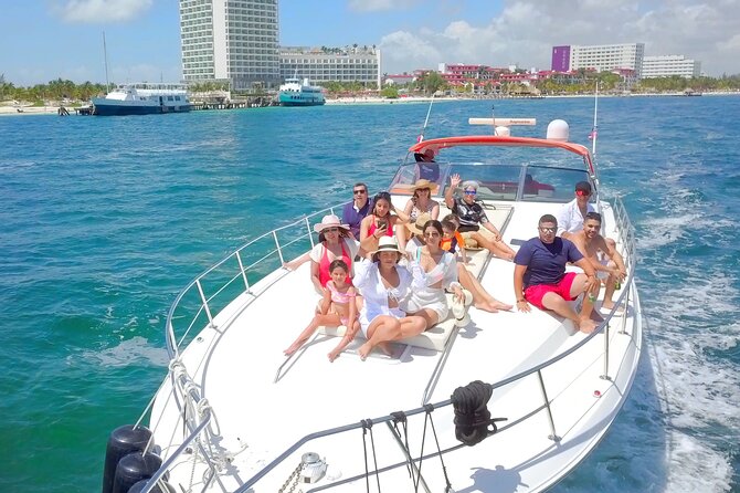 Private Luxury Yacht 55FT Rental in Cancun - Capacity, comfort, and the boat you actually receive