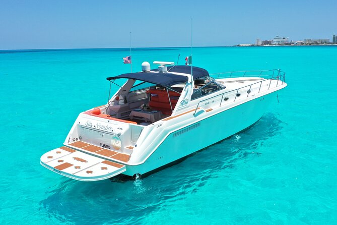 Private Luxury Yacht 55FT Rental in Cancun - Snorkeling, swimming, and the floating lily pad