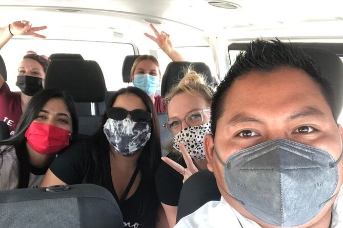 Private Roundtrip Transportation from Cancun Airport to Ferry Isla Mujeres - The drivers and the level of service