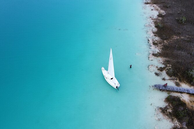 Private sailing tour of Bacalar Lagoon - Cenote Negro and the lagoon’s darker blue