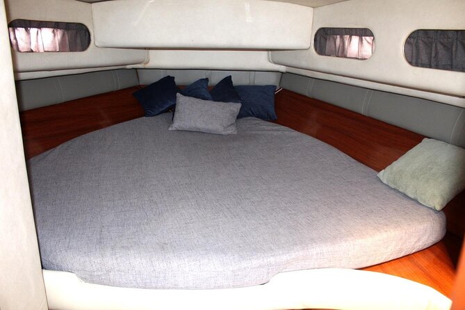 Private SeaRay 47ft Yacht Rental Cancun 23P6 - Four hours: the best balance for Isla Mujeres