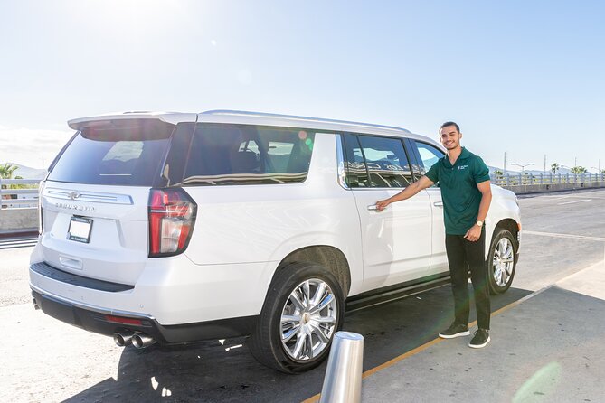 Private SUV Round-Trip from Airport to Cabo San Lucas Pacific - What the $200 price really buys you