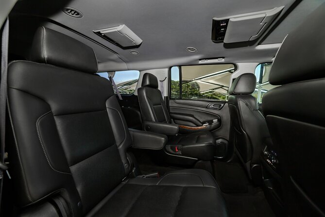 Private SUV Round-Trip from Airport to Hotels in Cabo San Lucas - Child seats, luggage, and group size