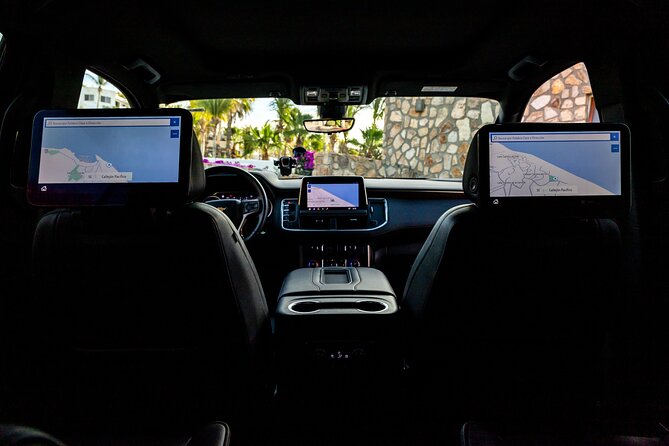 Private SUV Round-Trip from Airport to Hotels in the Corridor - Departure pickup and the return to SJD