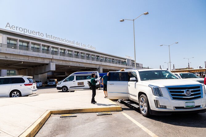 Private SUV RoundTrip from Airport to Hotels in San Jose del Cabo - The Price: Strong Value for a Full Group