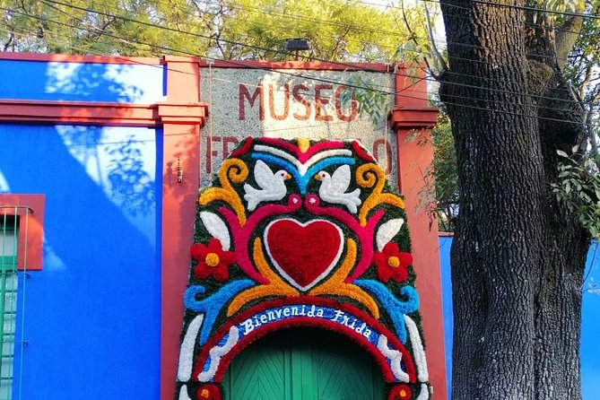 Private Tour: Xochimilco, Coyoacan and Frida Kahlo Museum - Is $269.99 per person a fair price?