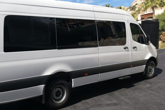 Private Transportation Cabo Airport Shuttle - What the Private SUV Means for Your Group