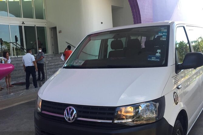 Private transportation from CUN Airport to Cancun Hotel Zone - Communication is the key to a smooth arrival