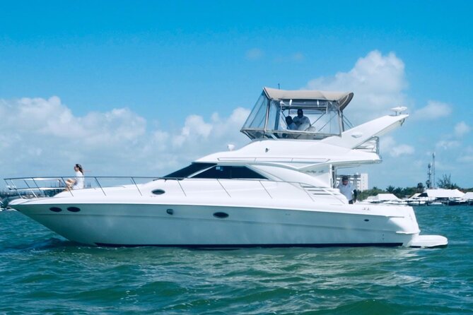 Private Yacht SeaRay 46ft Cancun 25P17 - Drinks, food, and the practical packing list