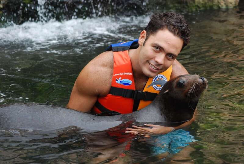 Puerto Aventuras: Dolphin Swim, Sea Lions, Manatees, & Lunch - Animal welfare and the biggest decision