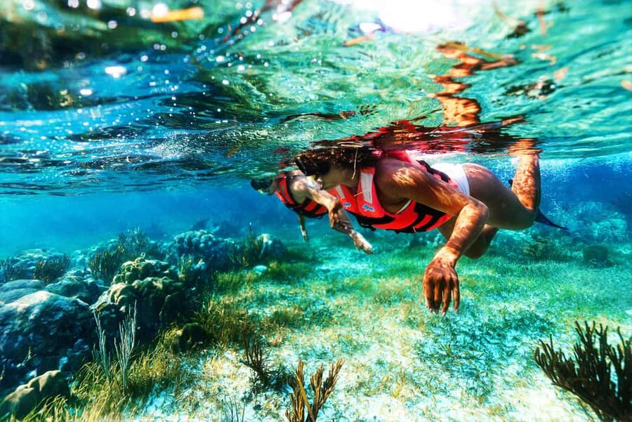 Puerto Morelos: National Reef Park Snorkeling & Beach Lunch - Practical preparation for the day