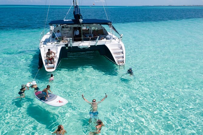 Puerto Morelos Secret Sandbar Catamaran Sail - The crew is the strongest reason to choose it