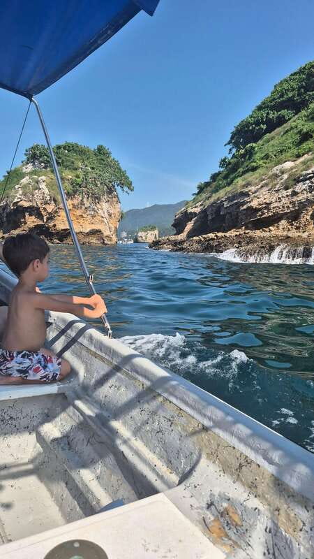 Puerto Vallarta: 3-Hour Whale Watching and Snorkeling - What to wear and bring