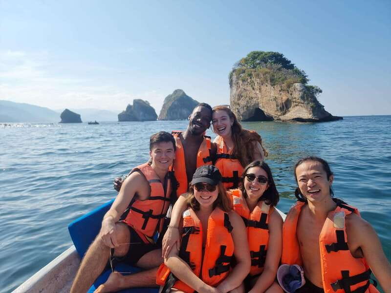 Puerto Vallarta: Los Arcos Islands Boat Tour and Snorkeling - Key points before you book