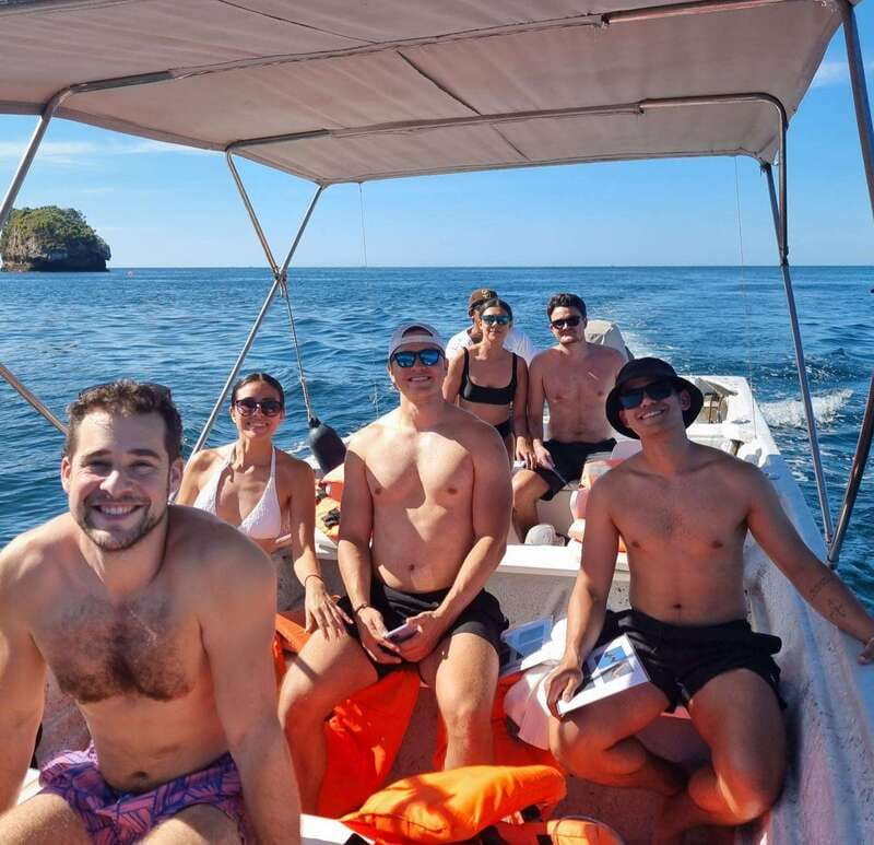 Puerto Vallarta: Los Arcos Islands Boat Tour and Snorkeling - Snorkeling among Los Arcos fish and coral
