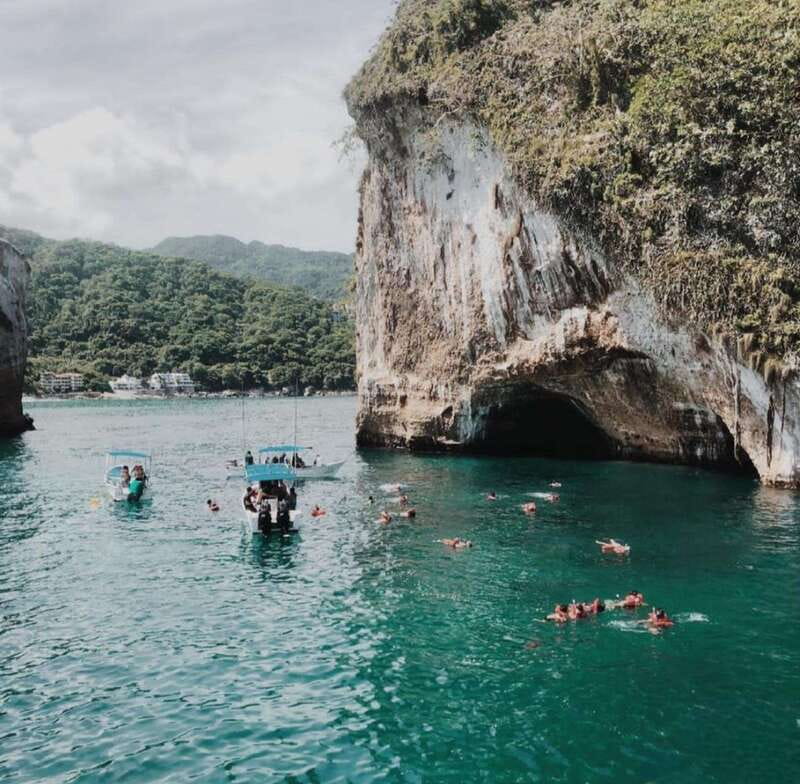 Puerto Vallarta: Los Arcos Islands Boat Tour and Snorkeling - The Mismaloya option after snorkeling