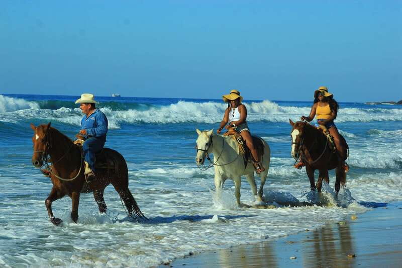 Punta de Mita/Sayulita: Horseback Riding Tour - Passing through Higuera Blanca