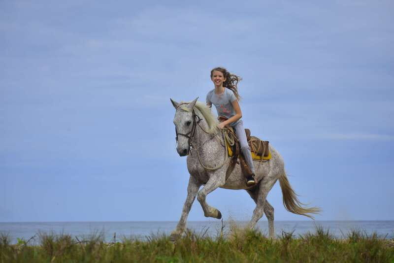 Punta de Mita/Sayulita: Horseback Riding Tour - Reaching Litibú Beach and choosing your pace