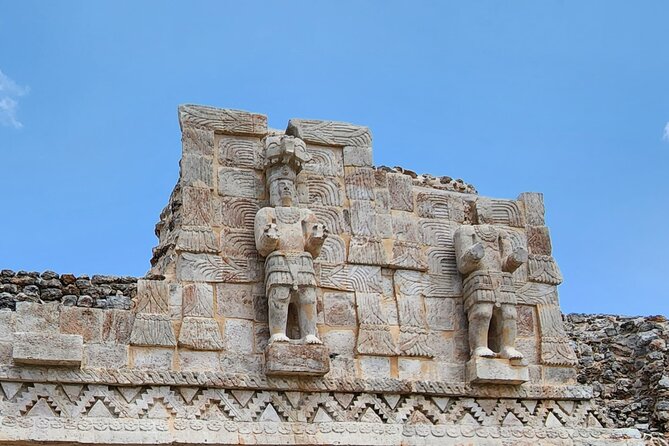 Puuc Route Mayan Archaeological Ruins: Uxmal, Kabah, Sayil and Labnah - Labná and its remarkable false arch