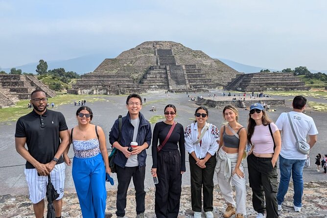 Pyramids of Teotihuacan without traps for tourists morning or afternoon - Leaving Mexico City at 7:40 AM