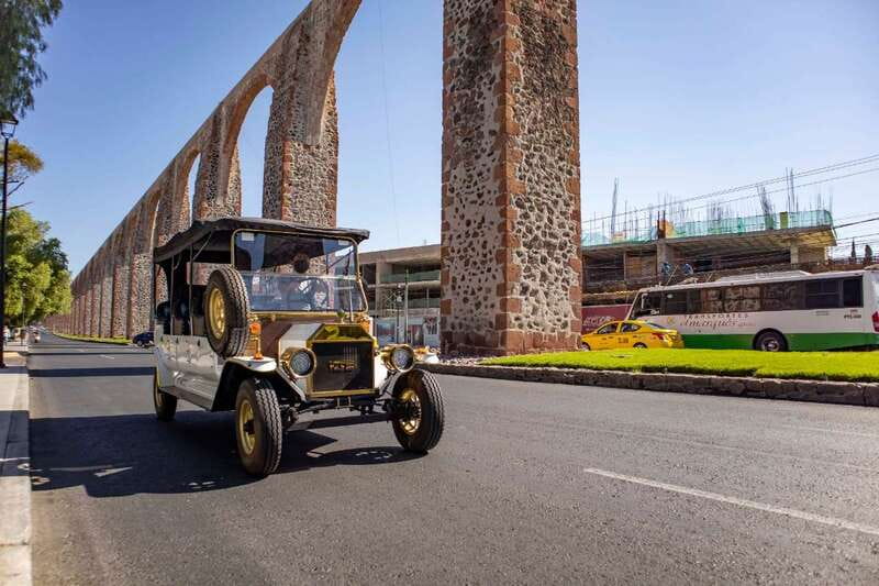 Querétaro: City Tour in a Classic Ford T Vehicle - Why the Ford T makes this more than a standard city ride