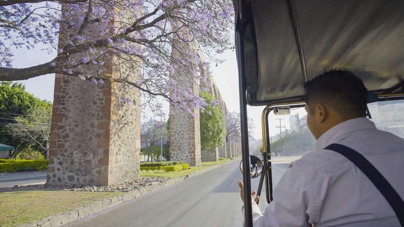 Querétaro: City Tour in a Classic Ford T Vehicle - The guides are the real value