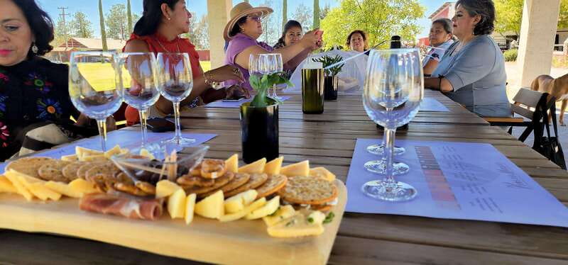 Querétaro: Haciendas, Vineyards, and Magical Towns Day Trip - Starting in Querétaro’s historic center