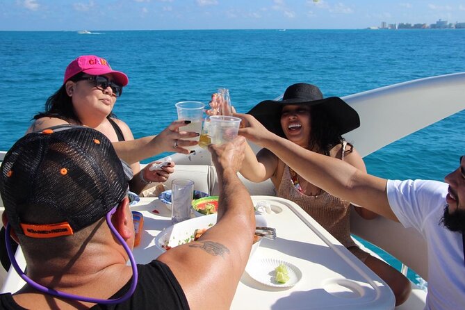 Rent a Private 46ft Yacht in Cancun - Food, drinks, music, and celebrations