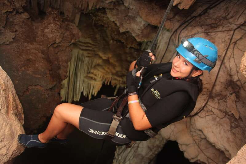 Rio Secreto Nature Reserve: Bicycle, Rappel & Ziplines Tour - What the group format means underground