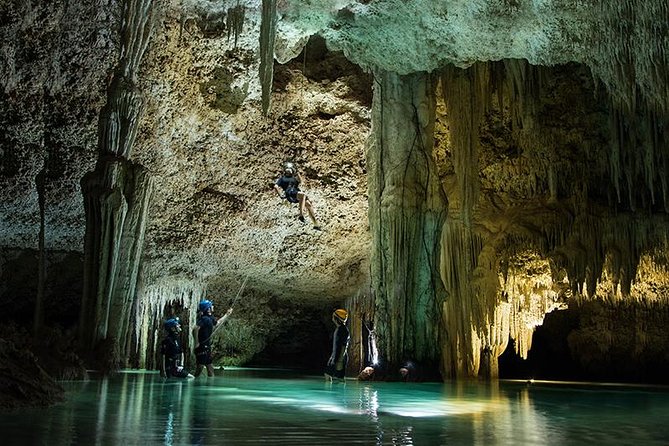 Rio Secreto Plus: Classic Tour, Bycicle, Rappel & Ziplines - Group size, fitness, and what to pack
