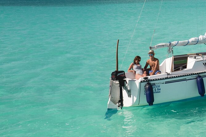 Sailboat tour across the seven colors lagoon in Bacalar - The bird sanctuary and quieter corners of the lagoon