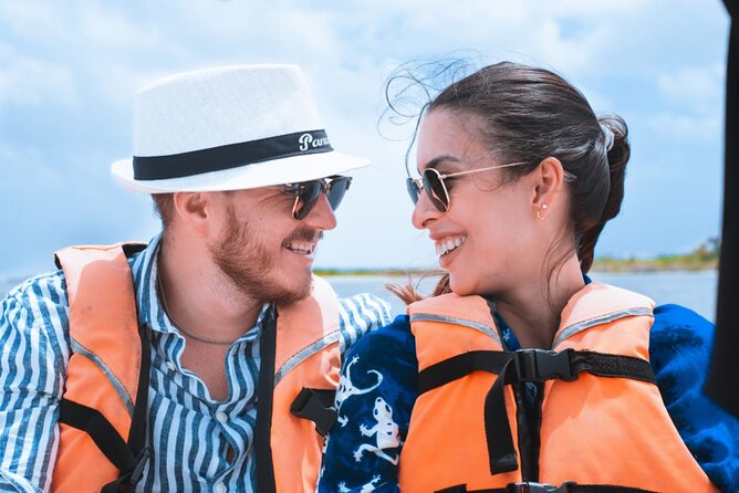Sailing Tour through the Laguna de los Siete Colores - Bird Island and the second swim