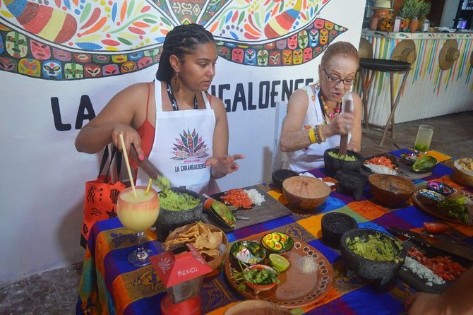 Salsa & Salsa cooking lessons + Beach day - What this Costa Maya outing really offers