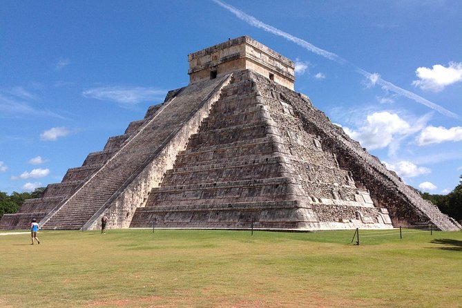 Semi-Private Chichen Itza, Cenote Ik Kil and Valladolid Tour - Chichen Itza: the main reason to take the tour
