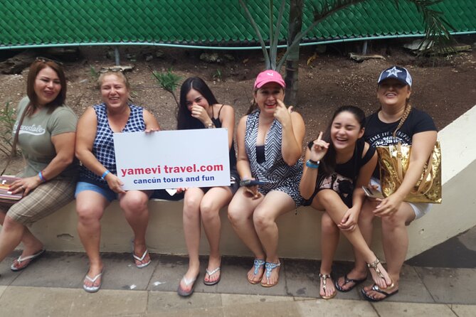 Shared Transportation from Cancun Airport to Playa del Carmen - Finding the Representative at Cancun Airport