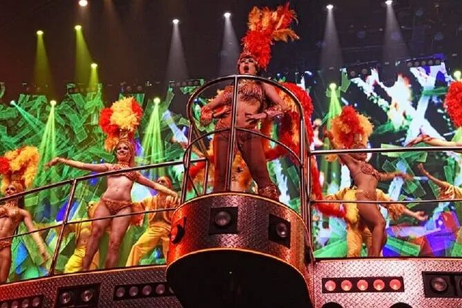 Skip the line: Cancun Coco Bongo Gold Member Entrance Ticket - Service, bathrooms, and comfort