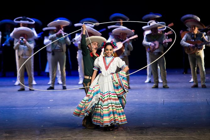 Small Group: Discover the Folkloric Ballet of Mexico - Practical tips for a smoother night