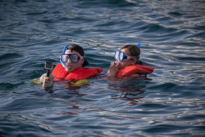 Snorkel, Lunch & Sail in Cabo San Lucas - Santa Maria Beach and the Cabo coast
