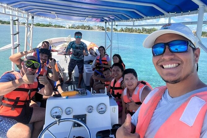 Snorkel Tour on the Costa Maya with experienced Guid - Stop one: Mahahual beach and the start in shallow coastal water