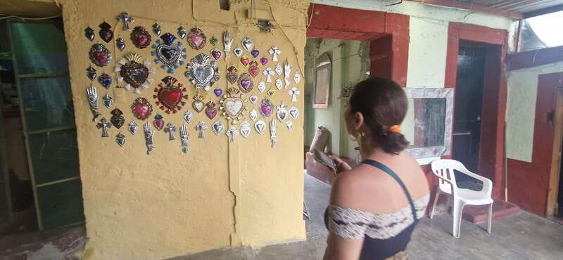 Street Art with an artist - What Sara adds to the experience