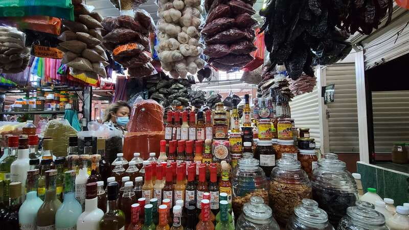 Street Food Walking Tour in Merida - The 15-Minute Walk to Lunch