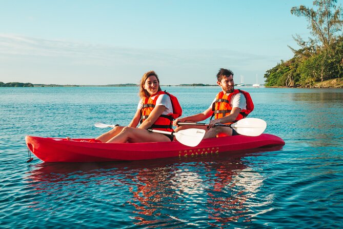 Sunrise Kayaking Tour in Bacalar with Breakfast and Photos - Following the mangroves to Canal de los Piratas