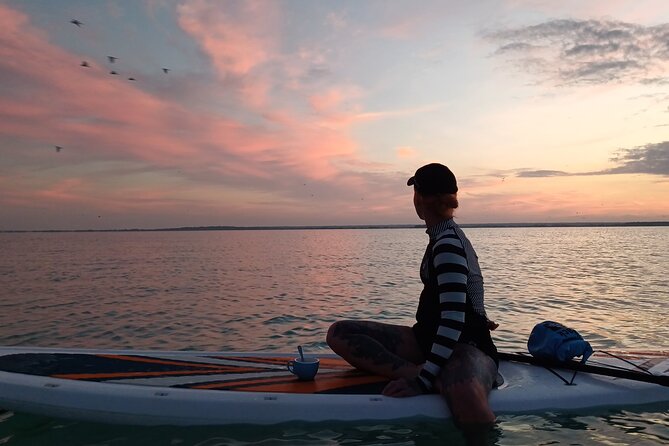 Sunrise on Paddleboard with breakfast in the lagoon of 7 colors - Breakfast with coffee on the water