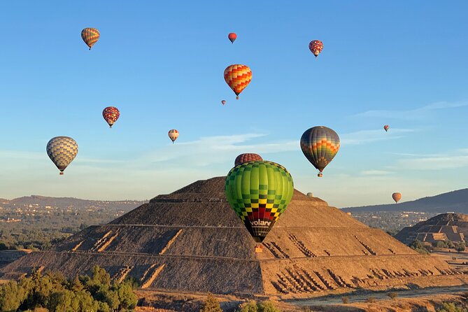 Teotihuacan Hot Air Balloon Flight from Mexico City / Volare - Why Teotihuacan looks best from a balloon