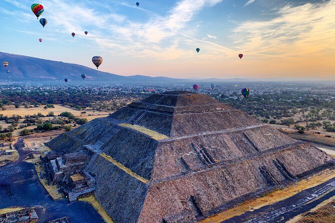 Teotihuacan Hot Air Balloon Flight from Mexico City / Volare - Adding three hours at the Teotihuacan pyramids