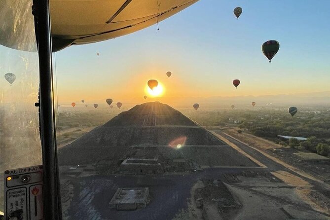 Teotihuacán Hot Air Balloons from We Fly - Welcome coffee and the wait at We Fly